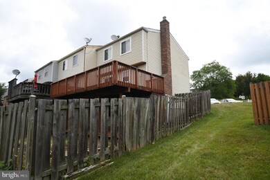 19542 Twinflower Cir, Germantown, MD 20876 - photo 3