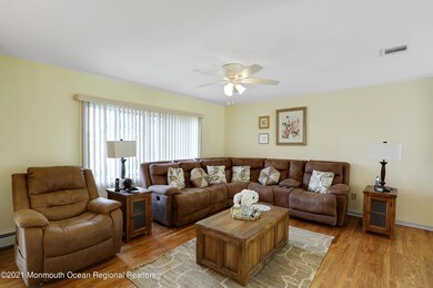 136 Sutton Ave, Totowa, NJ 07512 - photo 2