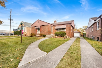 2223 S 7th Ave, Riverside, IL 60546 - photo 2