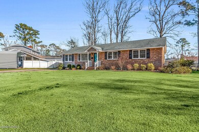 812 Smallwood Dr, Jacksonville, NC 28540 - photo 3