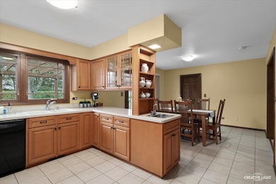 1713 Harris Ln, Naperville, IL 60565 - photo 4