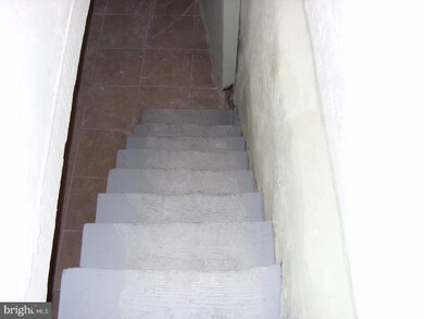 816 Clifton Ave, Darby, PA 19023 - photo 7