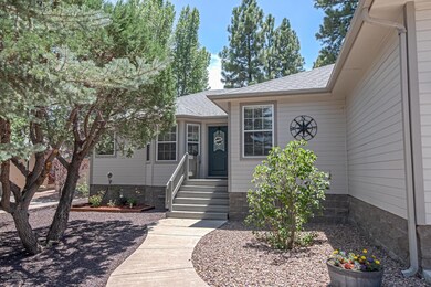 Great neighborhood with no HOA!