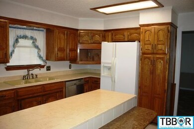 1048 Lutheran Church Rd, Copperas Cove, TX 76522 - photo 6