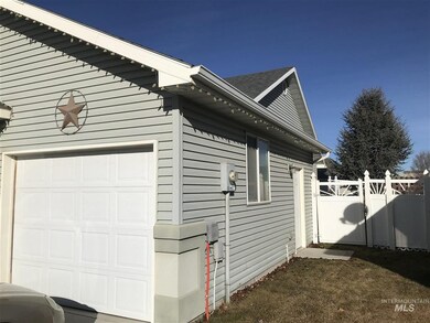 842 N Pointe Dr, Twin Falls, ID 83301 - photo 2