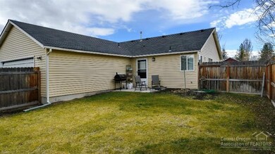 20648 Daisy Ln, Bend, OR 97702 - photo 2