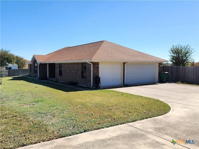 631 Hilltop Dr, Copperas Cove, TX 76522 - photo 4