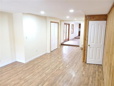 446 S 7th St, Emmaus, PA 18049 - photo 4