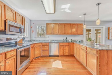 1812 Lottie Fowler Rd, Prince Frederick, MD 20678 - photo 7