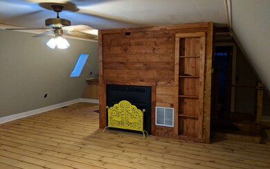 415 Mountain Rivers Ln, Mineral Bluff, GA 30559 - photo 4