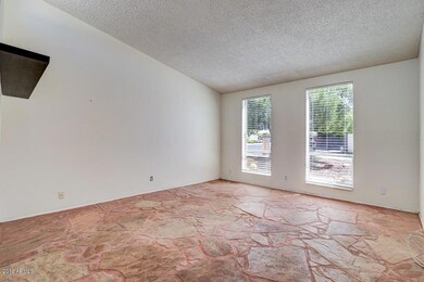 Living room 1