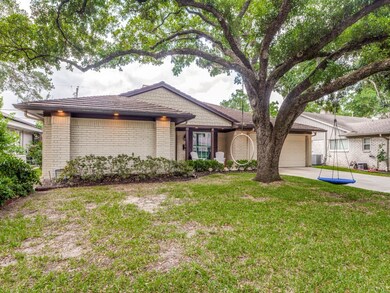 14127 Barryknoll Ln, Houston, TX 77079 - photo 5