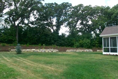 607 Prairie Grass Rd, Oregon, WI 53575 - photo 2