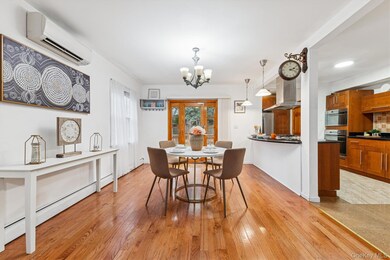 2934 161st St, Flushing, NY 11358 - photo 4