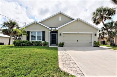 1318 Schumann Dr, Sebastian, FL 32958 - photo 6