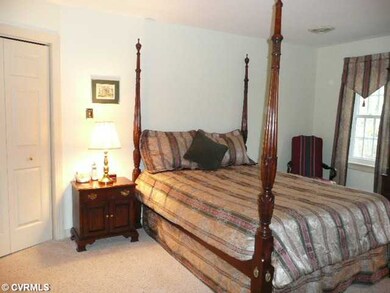 Master Bedroom - Master Bedroom with Carpet and Wa