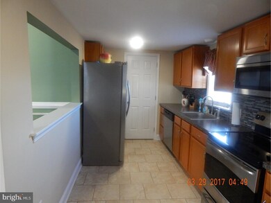 355 W Broad St unit 13, Telford, PA 18969 - photo 6