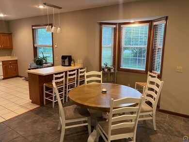 1145 SW Red Oaks Place, Topeka, KS 66615 - photo 7