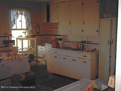 720 Beech St, Scranton, PA 18505 - photo 5