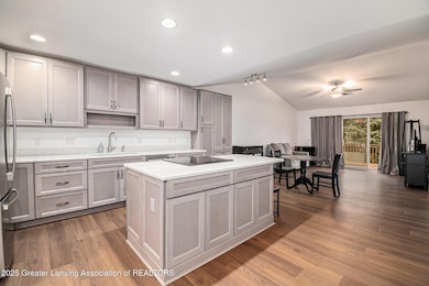 1021 Randy Ln unit 34, Saint Johns, MI 48879 - photo 3