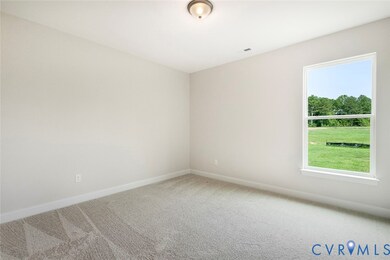 3947 Jett Ct, Gum Spring, VA 23065 - photo 6
