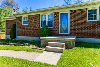 109 Thomas St, Frankfort, KY 40601 - photo 3