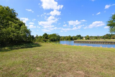 201 N Forest Dr, Huntsville, TX 77340 - photo 2