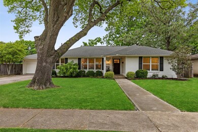 6752 Braeburn Dr, Dallas, TX 75214 - photo 2