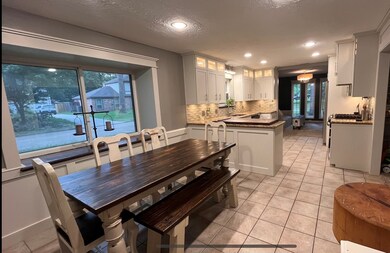 14902 Rosehill Ct, Houston, TX 77070 - photo 3