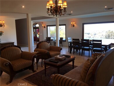 22621 Macfarlane Dr, Woodland Hills, CA 91364 - photo 4