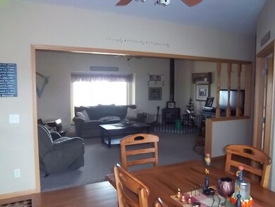 7362 W Buckboard Rd, North Platte, NE 69101 - photo 4