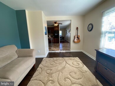 816 Ivydale Ave, Reisterstown, MD 21136 - photo 7