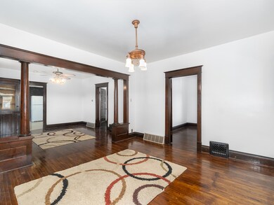 121 Davis Ave unit 1, Rockdale, IL 60436 - photo 4