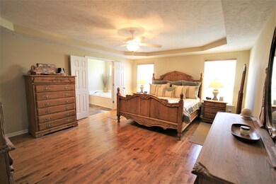 Huge master bedroom with large master bath and walk in closet