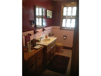 37 King Philip St, Providence, RI 02909 - photo 4