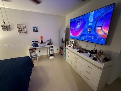 17652 NW 76th Ct, Hialeah, FL 33015 - photo 3