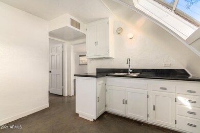 2017 N 21st Place, Phoenix, AZ 85006 - photo 7