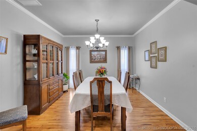 Formal Dining