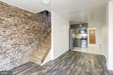 512 S Duncan St, Baltimore, MD 21231 - photo 2