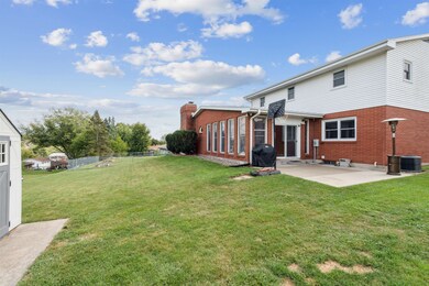 3455 Daniels St, Dubuque, IA 52002 - photo 2