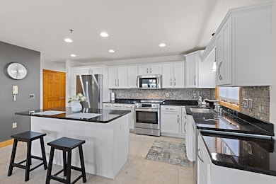 740 Quarterdeck Ln unit 1101, Sturgeon Bay, WI 54235 - photo 7