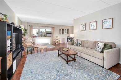 Newport Towers West unit 4G, Harrison, NY 10528 - photo 2