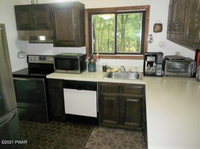 144 Rodeo Dr, Lords Valley, PA 18428 - photo 6