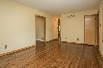 6721 Melrose Ln, Shawnee, KS 66203 - photo 3
