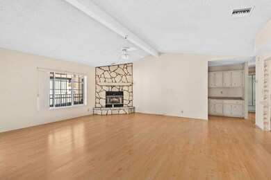 10_11934445_184416_184416-EI-110