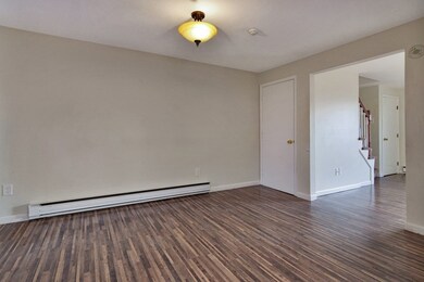 645 Robbins Ave unit 49, Dracut, MA 01826 - photo 4