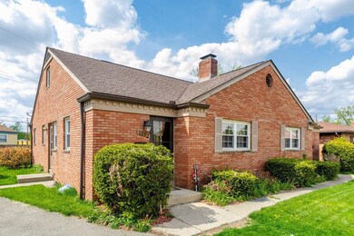 3092-3094 Cressing Ct Columbus, OH 43227