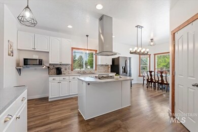 827 Muirfield Ln, Nampa, ID 83686 - photo 4