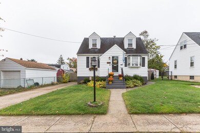 330 Mecray Ln, Maple Shade, NJ 08052 - photo 2