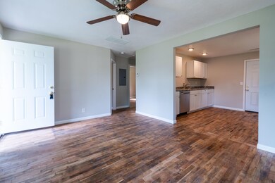 3021 W. Lincoln, Spfd, MO-5